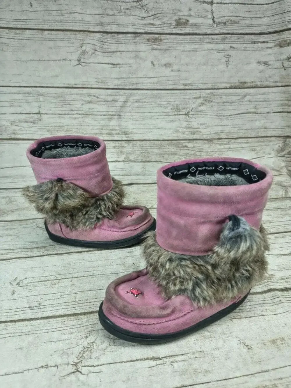 Manitobah Mukluks Pink Suede Fur Trim Boots Kids Size 12